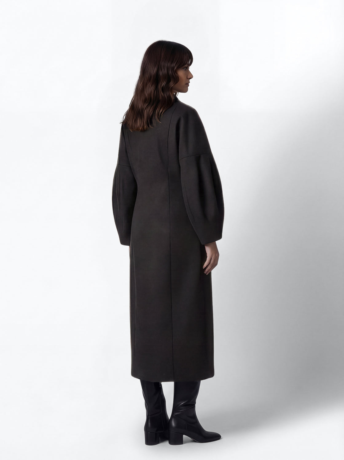CAPPOTTO LUNGO con LINEA a CLESSIDRA