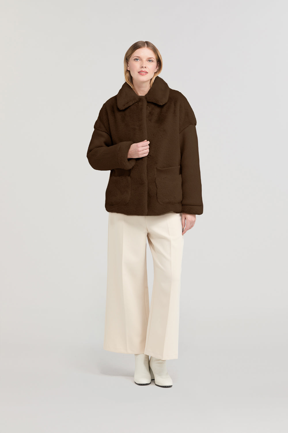 CAPPOTTINO con DETTAGLI in MAGLIA