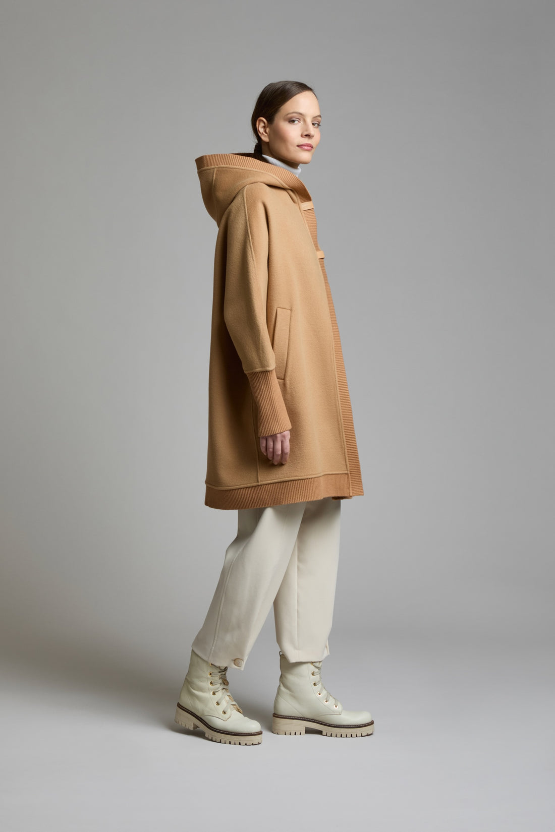 CAPPOTTO DOUBLE con CAPPUCCIO
